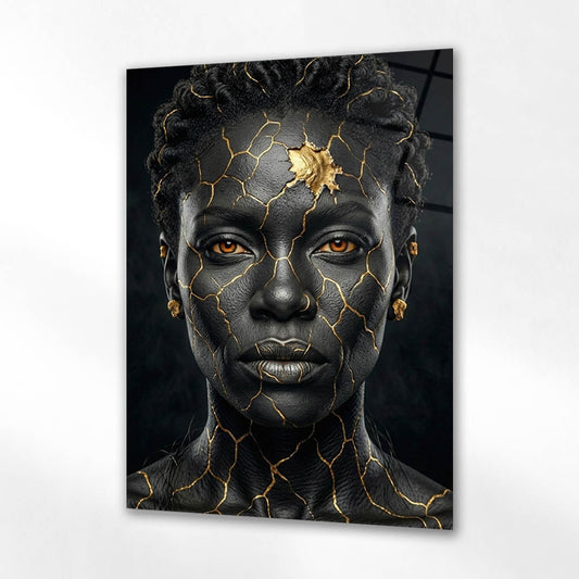 Altın Çatlak Efektli Sanatsal Portre Cam Tablo