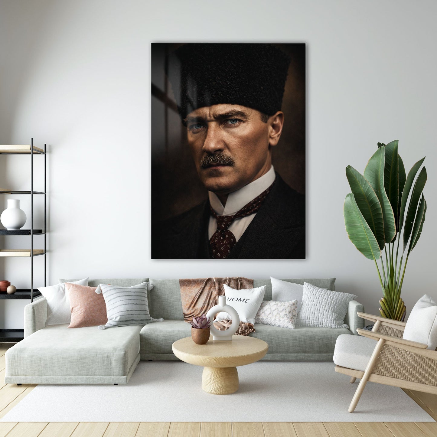 Atatürk Kalpaklı Yakın Plan Klasik Portre Cam Tablo