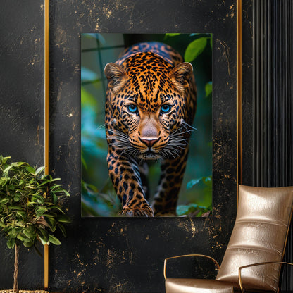 Mavi Gözlü Leopar Yürüyüş Cam Tablo