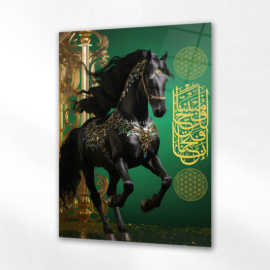 İslamik Süslemeli Siyah At Cam Tablo
