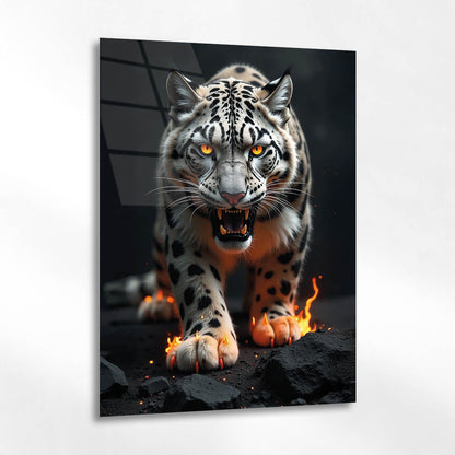 Alevli Kar Leoparı Cam Tablo