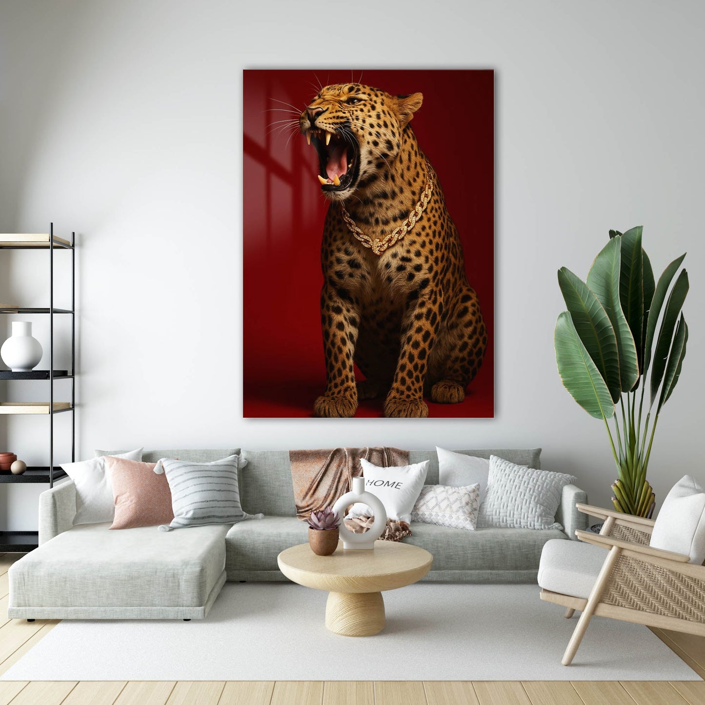 Altın Kolye Leopar Kırmızı Arka Plan Cam Tablo