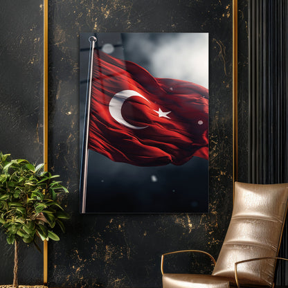 Dalgalanan Türk Bayrağı Rüzgarlı Cam Tablo