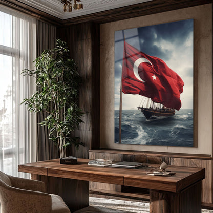 Türk Bayrağı Deniz Üzerinde Yelkenli Gemi Epik Cam Tablo