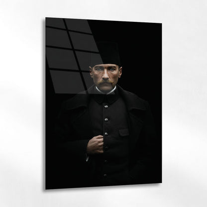 Atatürk Siyah Fon Ön Cephe Klasik Portre Cam Tablo