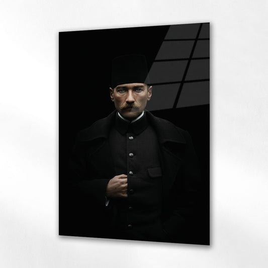 Atatürk Siyah Fon Ön Cephe Klasik Portre Cam Tablo